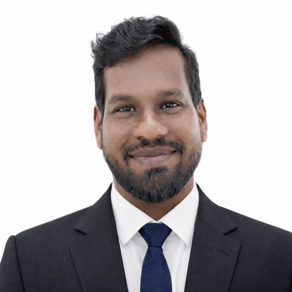 Photograph of Dr.GOPALAKRISHNAN T