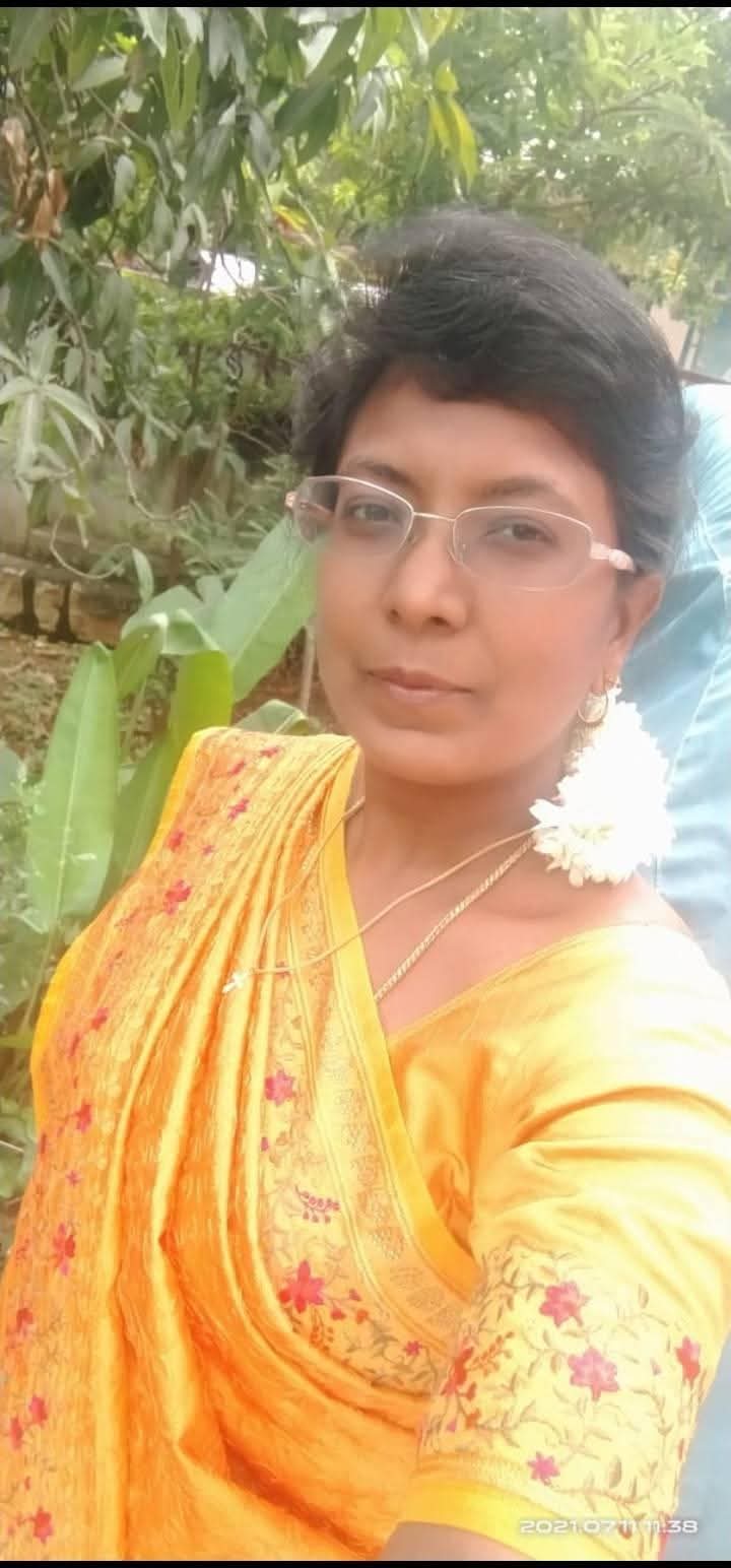 Photograph of Dr.JENO JASMINE J