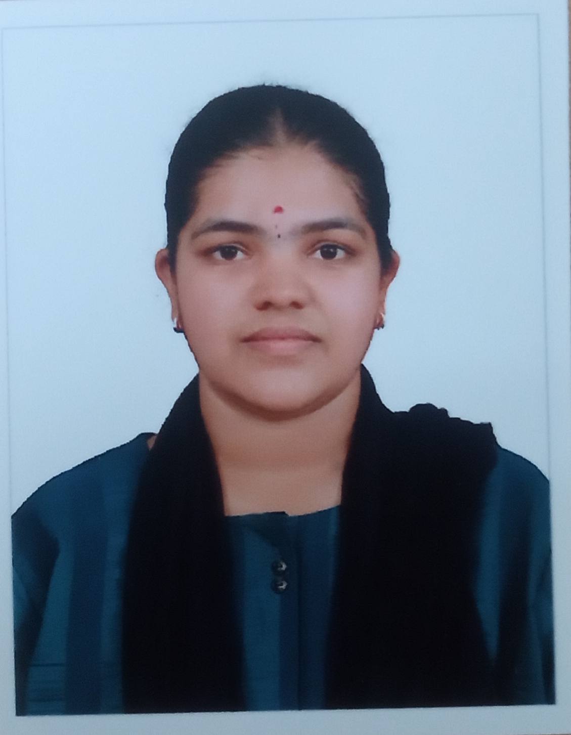Photograph of Dr Dhivyaa R